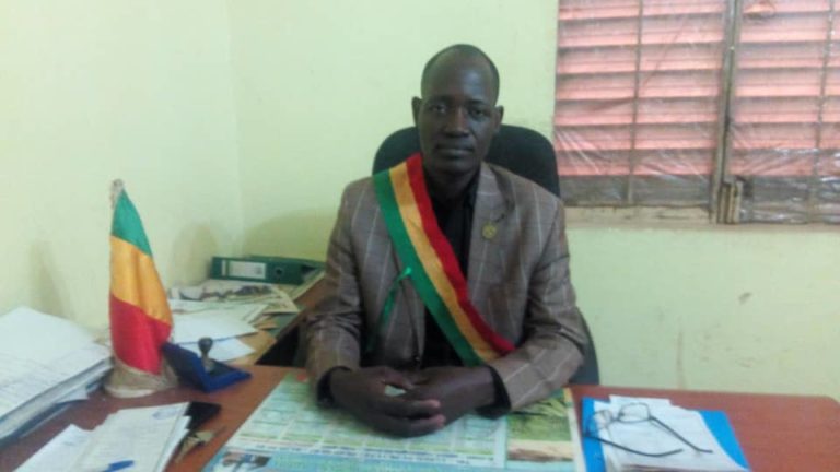 Limbe TRAORE, Officier d’Etat Civil du Centre Secondaire de Bakaribougou : Si tous les chefs de quartier ou chefs de village du Mali étaient comme El Hadj KEITA le Mali ne serait pas dans la situation actuelle