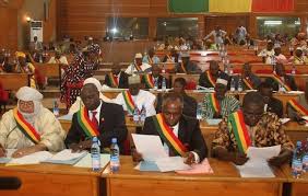 Mali : Une sixième législature vaurienne, antidémocratique et humiliante qui constitue l’humiliation et le recul total en ce 21eme siècle