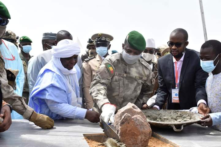 Dio: Pose de la première pierre d’une nouvelle usine de cimenterie au Mali