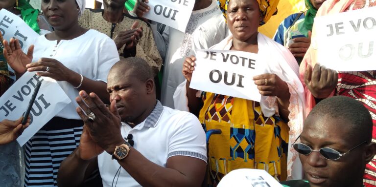 Ouverture de la Campagne Référendaire: À Point-G, Koulouba et Mikoungo Moussa Ballo dit le Roi fait une forte mobilisation autour du Oui!