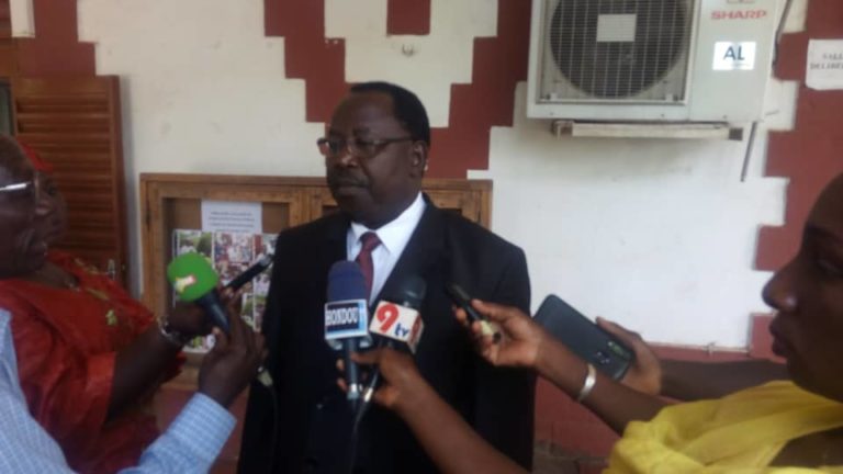 MAIRIE DU DISTRICT : Le Conseil du District réclame la libération du Maire Adama Sangaré