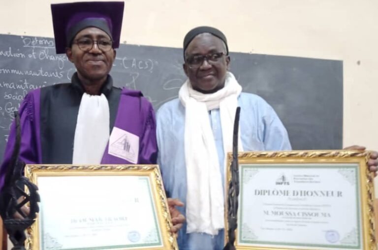 INFTS: Dr Oumar Traoré et Pr. Moussa Cissouma distingués pour une retraite dorée