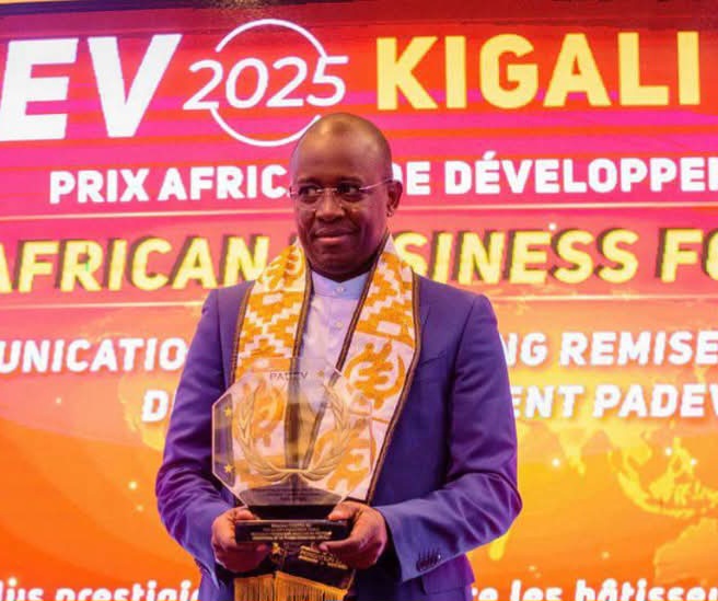 Rwanda: Le Directeur Général de FOFY désigné sacré “Meilleur Promoteur Africain du Secteur Industriel” au PADEV 2025 à Kigali