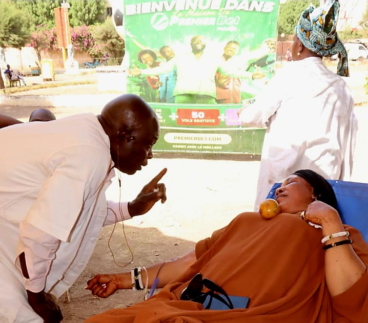 Soutien aux militaires dans le cadre du 20 janvier: L&rsquo;artiste Sanata Diarra participe à la 2ème édition de la Journée de don de sang de ACASo