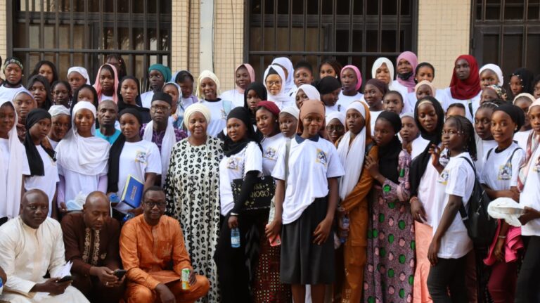 RENCONTRE INTELLECTUELLE : la JAAMA donne inspiration à 120 lycéennes de Bamako