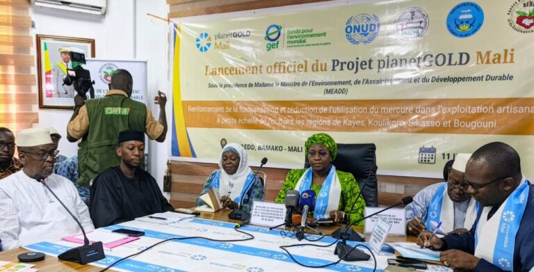 Projet Planet GOLD Mali: Ainsi s’ouvre une lutte implacable contre l’utilisation du mercure dans l&rsquo;exploitation artisanale de l’or!