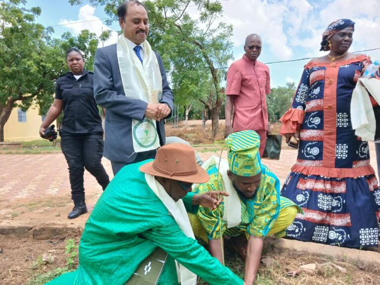 L’Association des Amis de la Nature et de l’Arbre Moringa a célébré, ce lundi 14 septembre 2026, la Journée internationale du Moringa, à l’instar de plusieurs autres pays à travers le monde.